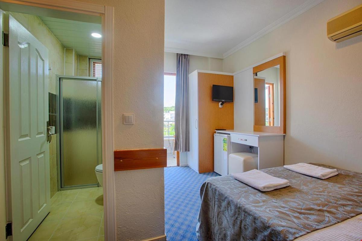Azak Blue Otel Okurcalar Buitenkant foto