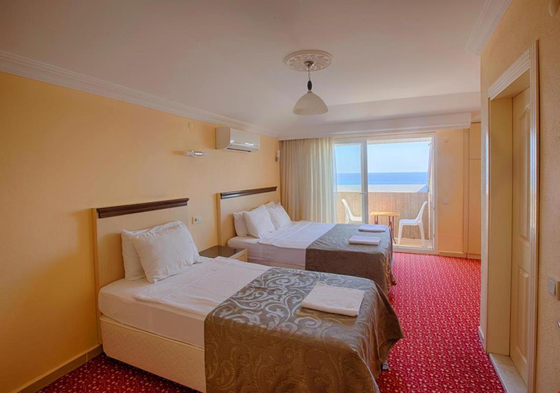 Azak Blue Otel Okurcalar Buitenkant foto